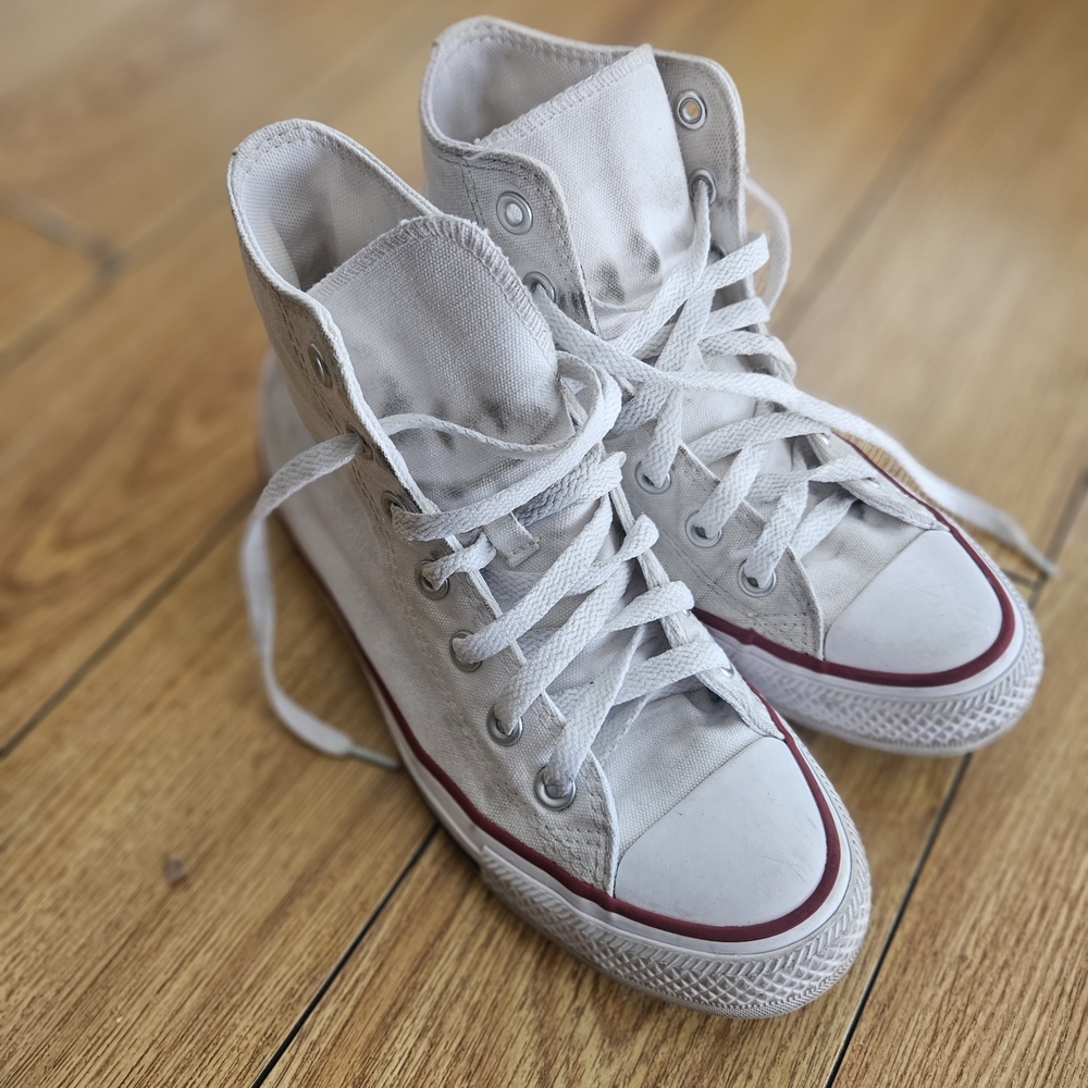 White High-Top Sneakers with Red Accents